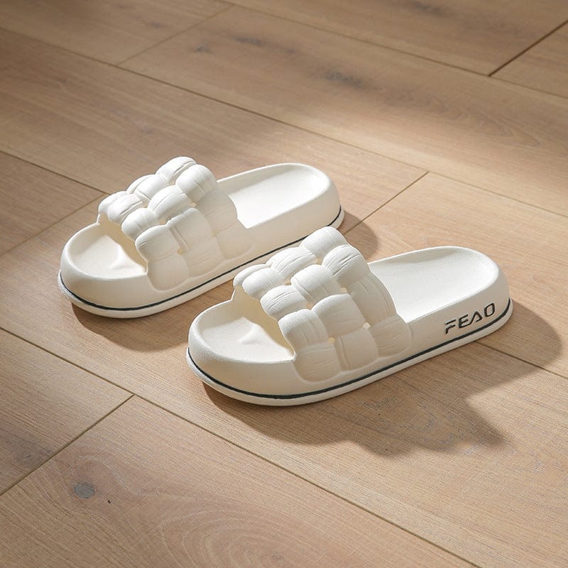 THATLILSHOP Cloud Slippers