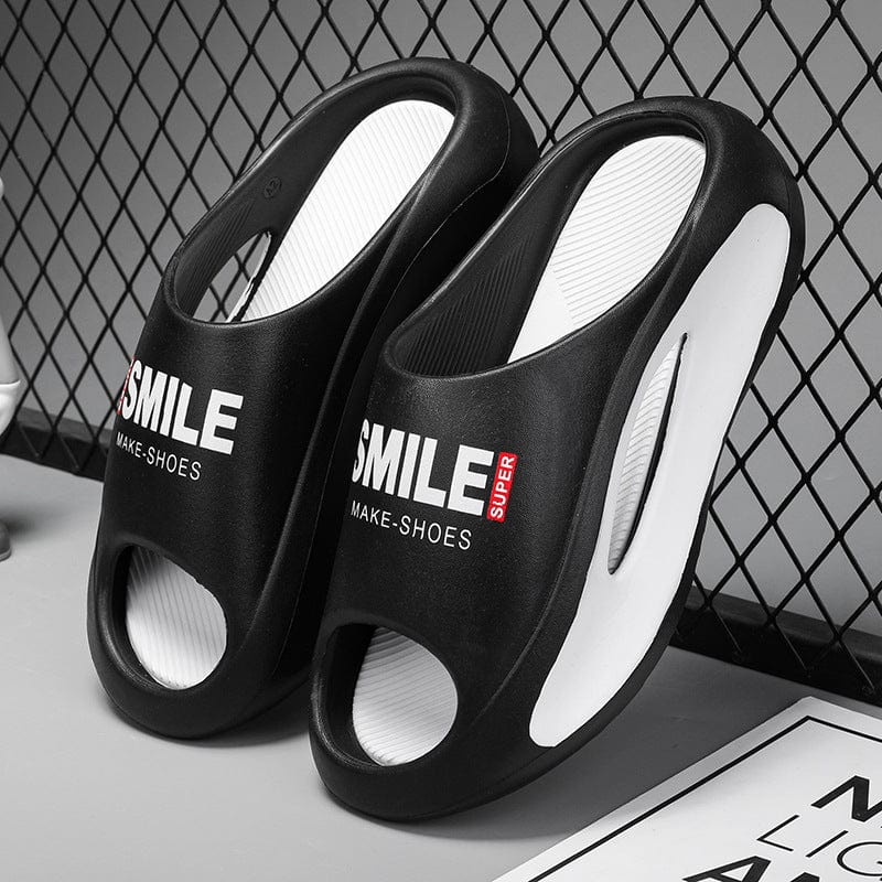THATLILSHOP Graffiti Slippers(Add 1$ Get 1 Socks) 的副本