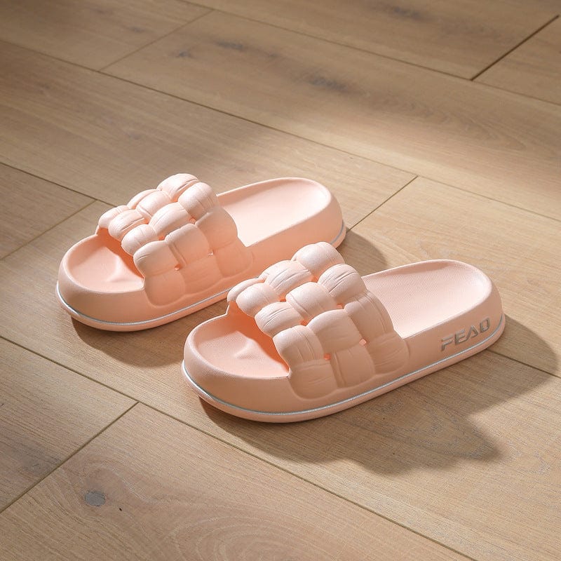 THATLILSHOP Pink Cloud Slippers